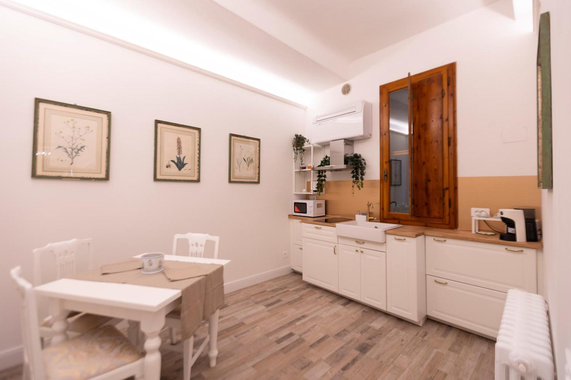 Lc41 Suites Florencja Zewnętrze zdjęcie